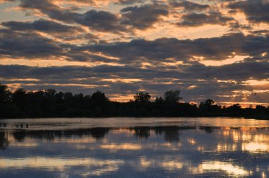 güzel bir akşam peyzaj