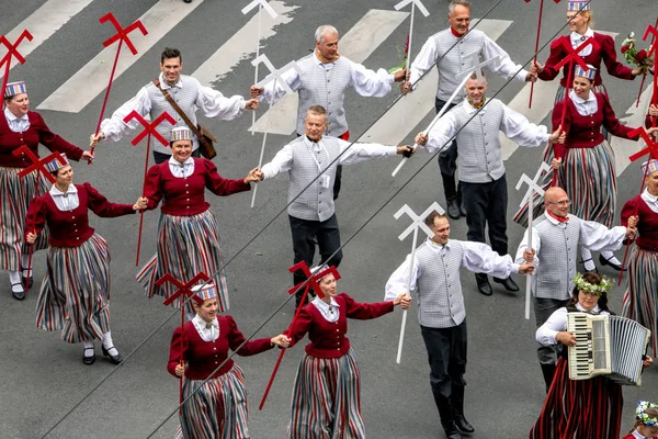Letonca şarkı ve dans festivali - Stok İmaj