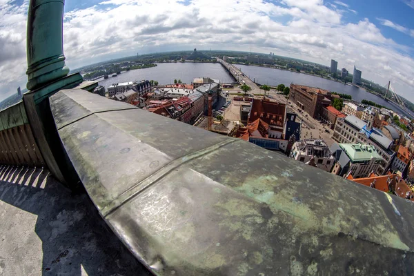 Utsikt över Riga stad från ovan. — Stockfoto