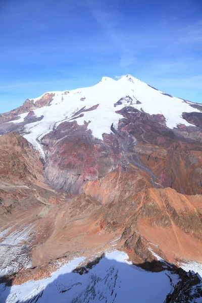Elbruz Dağı Mount Cheget Tepesinden Görüntülemek — Stok fotoğraf