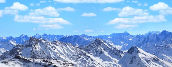 Ana Kafkasya Ridge Elbrus Eğimi Üzerinden Görünümünü — Stok fotoğraf
