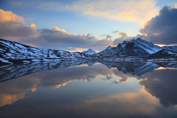 Lago Glacial —  Fotos de Stock