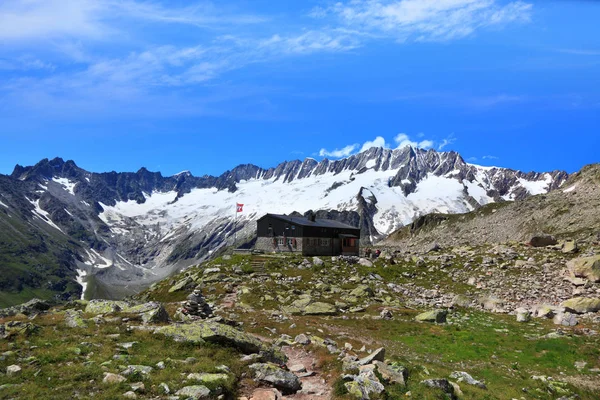 Rifugio alpino — Foto Stock