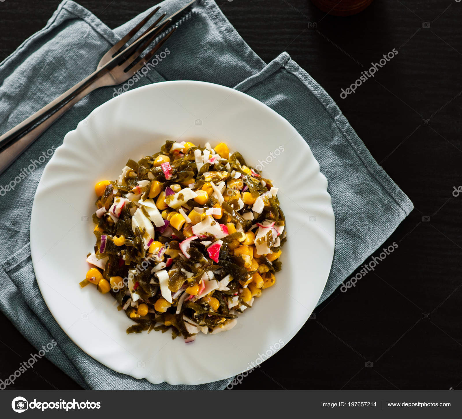 Salad with sea kale and egg: recipe with photo Salad with sea kale and egg: recipe with photo