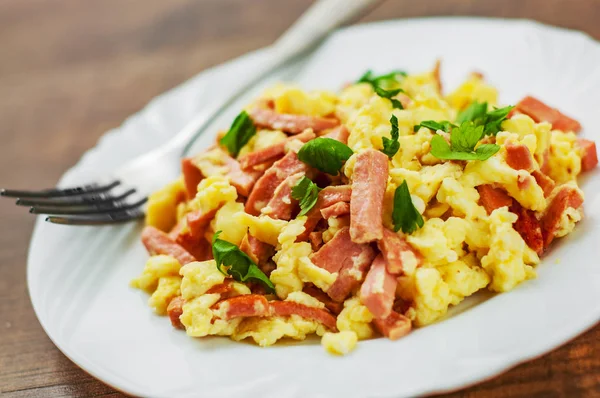 Scrambled Eggs Ham Cheese White Plate Wooden Table Background — Stock Photo, Image