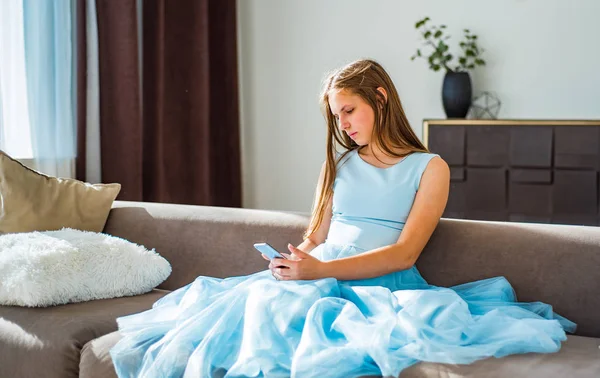 Portrait Young Teenager Brunette Girl Long Hair Sitting Sofa Home — Stock Photo, Image