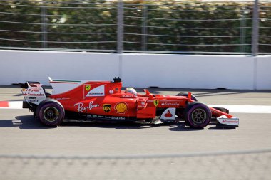 Soçi, Rusya - 30 Nisan 2017: Sebastian Vettel Formula bir Rus Grand Prix Sochi Autodrom, Yarış, yarış Scuderia Ferrari F1 takımının.