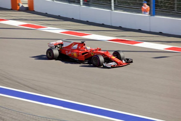 Sochi Rússia Abril 2017 Sebastian Vettel Scuderia Ferrari Equipe Corrida — Fotografia de Stock