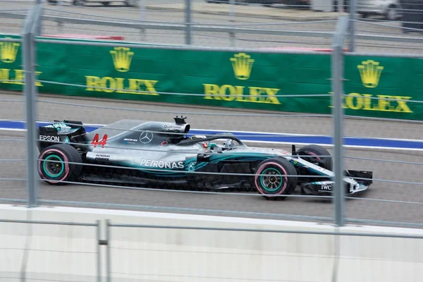 Lewis Hamilton de Mercedes AMG Petronas. Fórmula 1. Sochi Rusia . — Foto de Stock