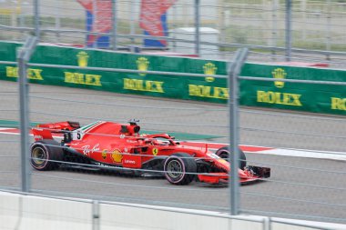 Soçi, Rusya - 30 Eylül 2018: Sebastian Vettel Formula bir Rus Grand Prix Sochi Autodrom, Yarış, yarış Scuderia Ferrari F1 takımının.