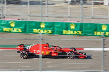 Soçi, Rusya - 30 Eylül 2018: Sebastian Vettel Formula bir Rus Grand Prix Sochi Autodrom, Yarış, yarış Scuderia Ferrari F1 takımının.
