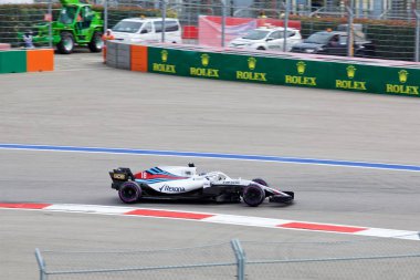 Soçi, Rusya - 30 Eylül 2018: Lance Stroll Sochi Autodrom, Formula bir Rus Grand Prix yarış yarış Williams Martini Racing F1 takımı.