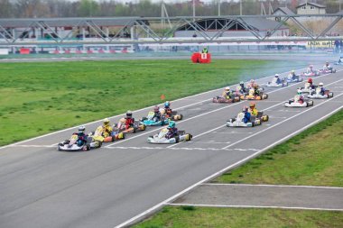 Karting genç pilotların Rekabet