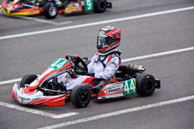 Karting genç pilotların Rekabet