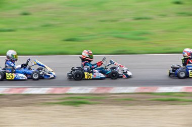 Karting genç pilotların Rekabet
