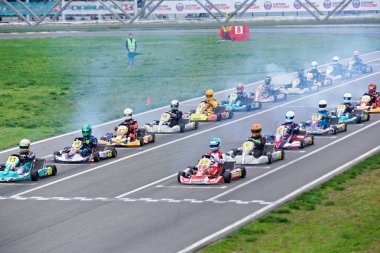 Karting genç pilotların Rekabet