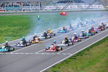 Karting genç pilotların Rekabet