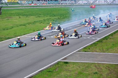 Karting genç pilotların Rekabet
