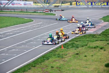 Karting genç pilotların Rekabet