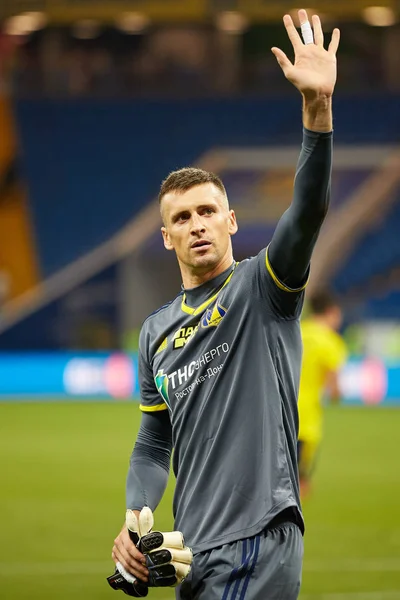 Sergei Pesyakov del FC Rostov saluda a los aficionados — Foto de Stock