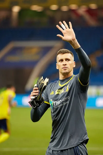 Sergei Pesyakov del FC Rostov saluda a los aficionados — Foto de Stock