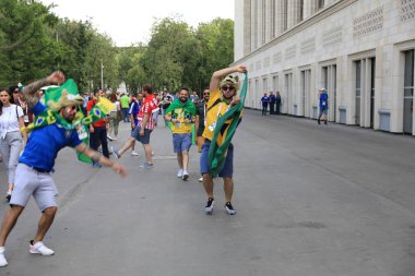  Moskova, Rusya - 26 Haziran 2018: Fransa ve Danimarka Luzhniki Stadı nda arasında Dünya Kupası C grubu oyun sırasında kutluyor Brezilyalı hayranları
