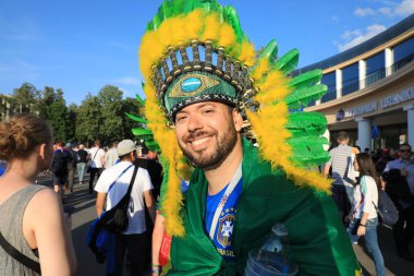  Moskova, Rusya - 26 Haziran 2018: Fransa ve Danimarka Luzhniki Stadı nda arasında Dünya Kupası C grubu oyun sırasında kutluyor Brezilyalı hayranları