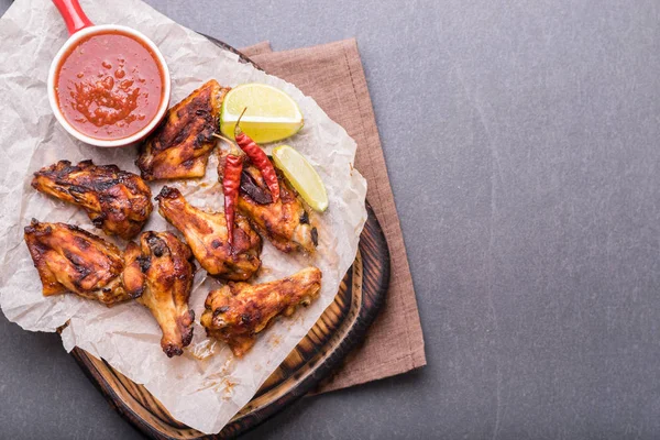 Baked chicken wings — Stock Photo, Image