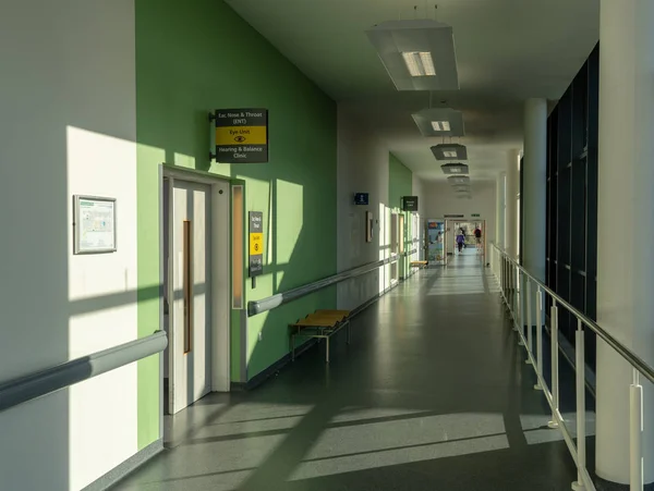 Intérieur du Royal Stoke University Hospital — Photo