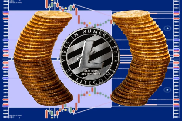 Litecoin munt omgeven door gereflecteerde cirkel van pure gouden munten — Stockfoto