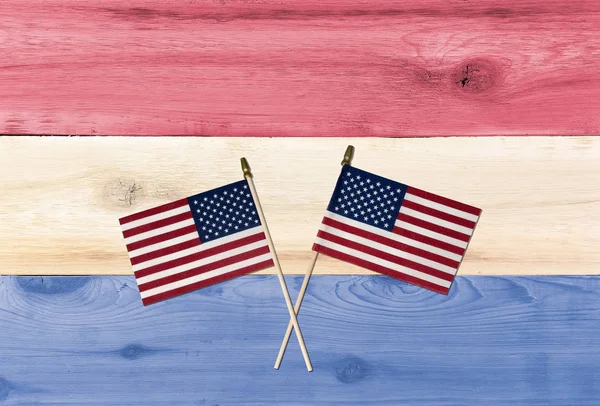 USA kleuren van de vlag met vlaggen voor Independence day — Stockfoto