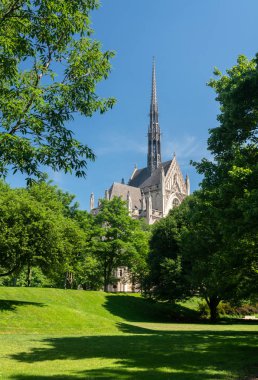 Heinz Pittsburgh Üniversitesi'nde bina Şapel