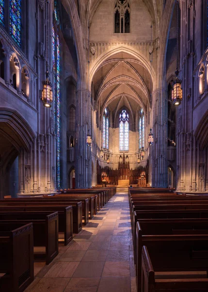 Heinz Pittsburgh Üniversitesi Chapel iç