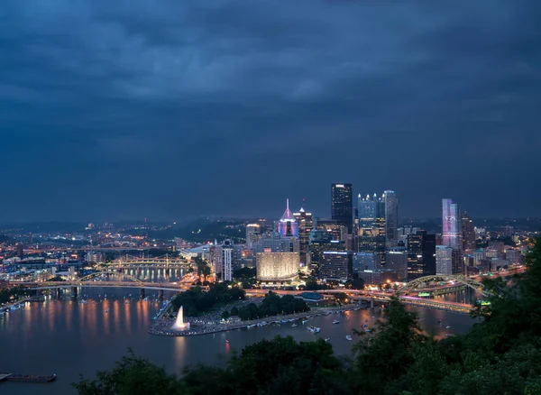 Cityscape Pittsburgh bağımsızlık günü