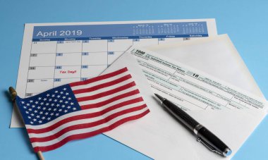 Form 1040 Basitleştirilmiş vergi dosyalama kartpostal zarf içinde