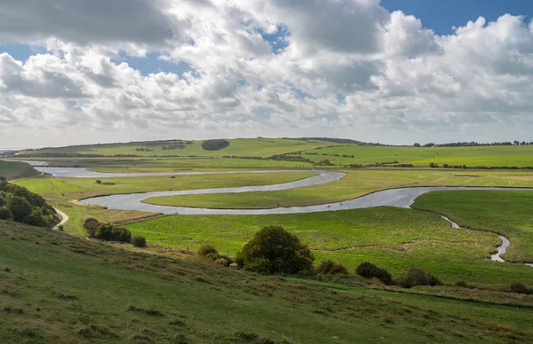 Meandering Cuckmere River em Seven Sisters Country Park — Fotografia de Stock