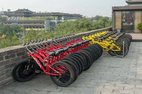 Rental bikes for the city wall in Xian, China — Stock Photo, Image