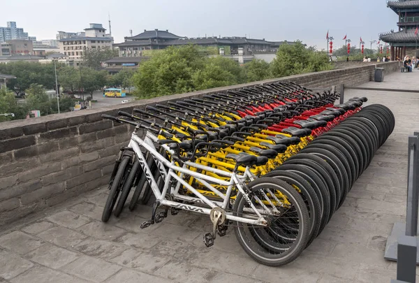 Rental bikes for the city wall in Xian, China — Stock Photo, Image