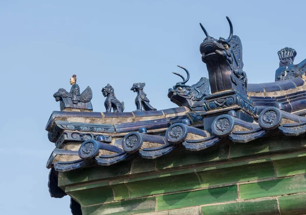 Detail der Fliesen auf dem Tempel des Himmels in Peking China — Stockfoto