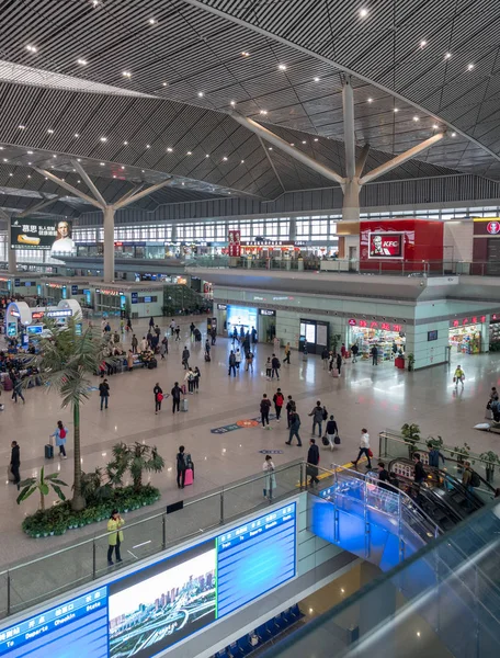 Yüksek hızlı tren istasyonunda Xian Çin — Stok fotoğraf