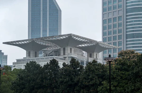 Shanghai Grand Theatre byggnaden exteriör — Stockfoto