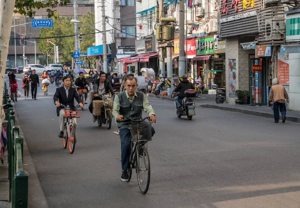 Cyclisme sur la route du Sichuan à Shanghai — Photo