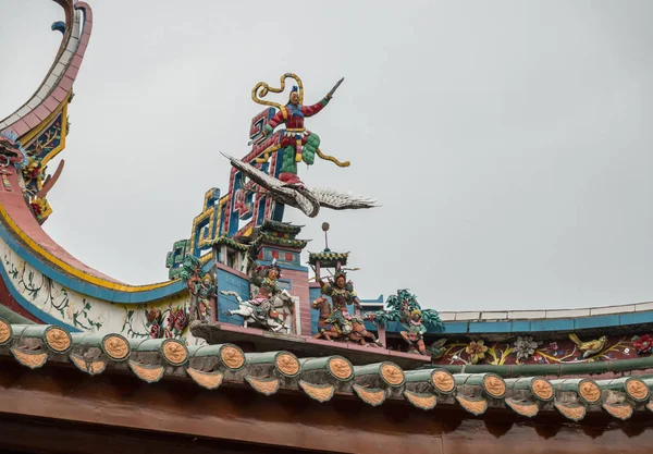 Schnitzereien an Details des South Putuo Tempels oder Nanputuo in Xiamen — Stockfoto