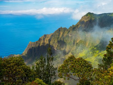 Kauai Kalalau Vadisi'nin panoramik görünüm