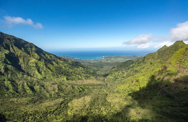 Ilha Jardim de Kauai de passeio de helicóptero — Fotografia de Stock