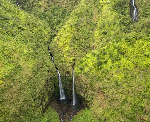 Garden Island of Kauai from helicopter tour — Stock Photo, Image