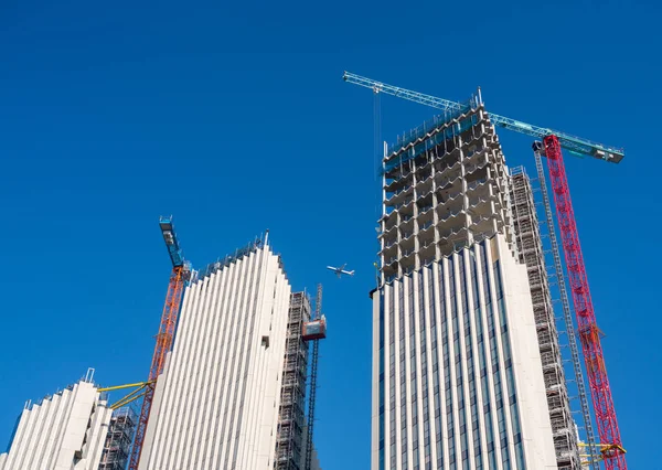 Nieuwe appartementen en flats in aanbouw op Greenwich Millenium — Stockfoto