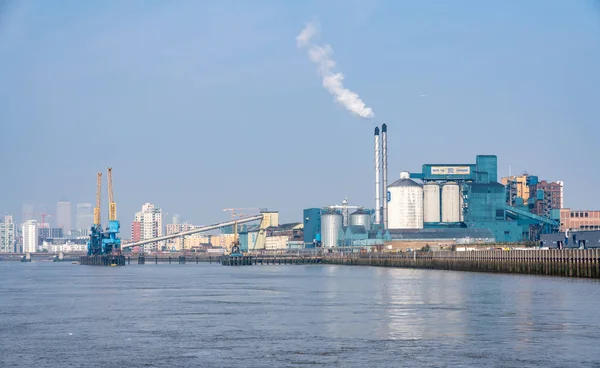 Rafinerie Tate a Lyle v Londýně — Stock fotografie