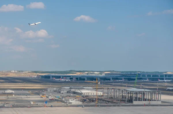 Vista aérea do novo aeroporto de Istambul na Turquia — Fotografia de Stock