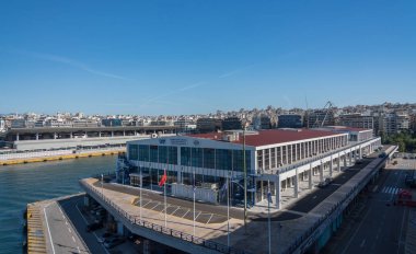 Atina yakınlarındaki Pire limanından Cruise Ship terminali